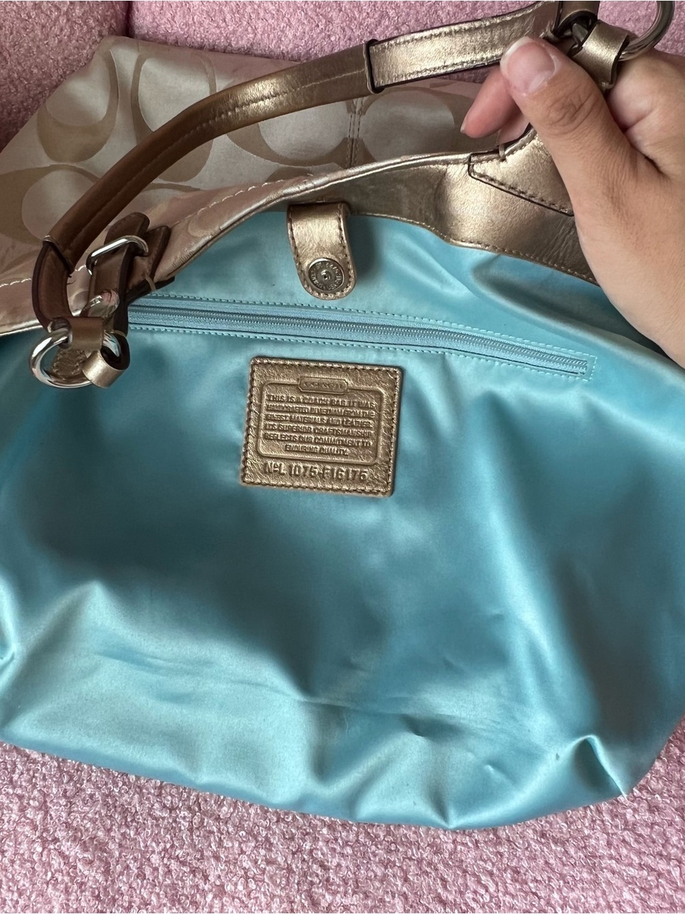 Coach Signature C Carly Tote - Picture 6 of 6
